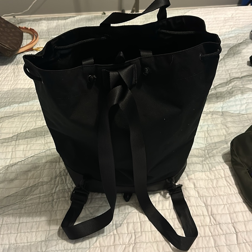 Hurley Bucket Backpack - image 4